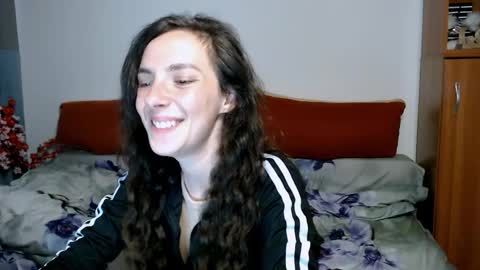 bellaqueen0701 online show from 21, 12, 2025