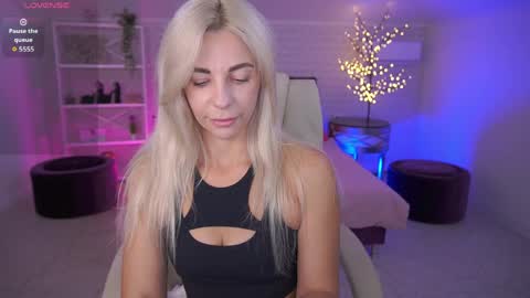 Bella online show from 3, 6, 2026