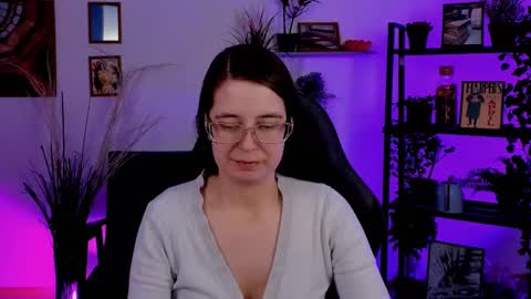 Bella. Ntmu online show from 23, 1, 2025