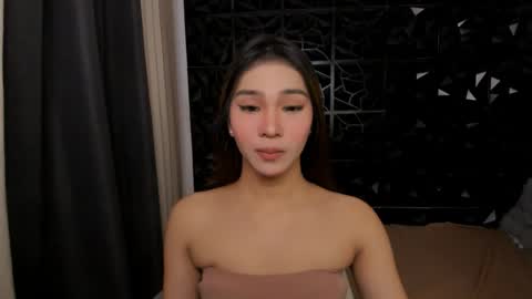 Snapshot of bellatrixnoir69 chatting on 27, 6, 2026 bella online show from 27, 6, 2026