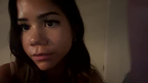 Snapshot of bellaxvideos chatting on 25, 1, 2025 Bellaxo online show from 25, 1, 2025