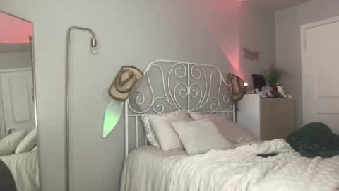 Bella Rose online show from 10, 9, 2025