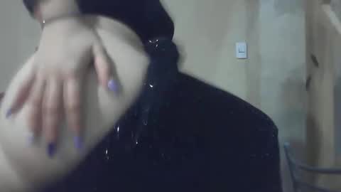 Snapshot of beluhestia chatting on 17, 5, 2026 beluhestia online show from 17, 5, 2026