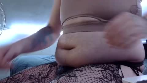 Snapshot of belylover2323 chatting on 27, 12, 2024 belylover2323 online show from 27, 12, 2024