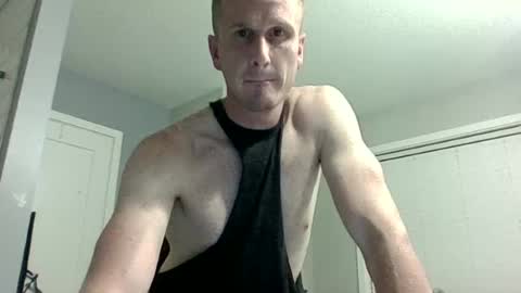 Snapshot of benandker chatting on 17, 6, 2026 benandker online show from 17, 6, 2026