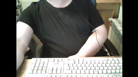 Snapshot of bender_35 chatting on 19, 2, 2025 bender_35 online show from 19, 2, 2025