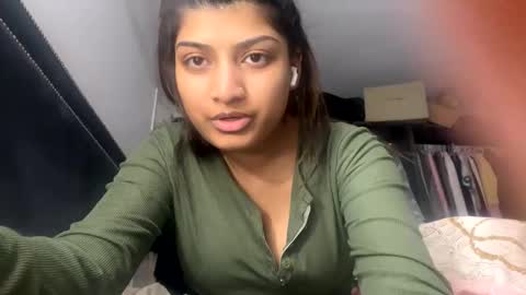 Snapshot of bengalibaddie7_x chatting on 10, 5, 2026 bengalibaddie7_x online show from 10, 5, 2026