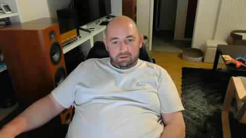 Snapshot of bennn54 chatting on 3, 5, 2026 Ben online show from 3, 5, 2026