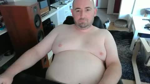 Snapshot of bennn54 chatting on 28, 5, 2026 Ben online show from 28, 5, 2026