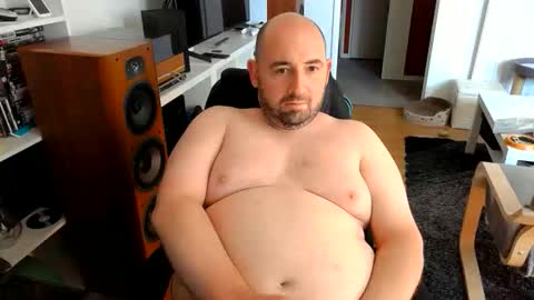 Snapshot of bennn54 chatting on 7, 6, 2026 Ben online show from 7, 6, 2026