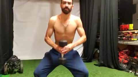 Snapshot of benny_boy95 chatting on 9, 10, 2025 benny_boy95 online show from 9, 10, 2025