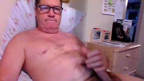 Snapshot of bennybutterfly007 chatting on 10, 12, 2024 bennybutterfly007 online show from 10, 12, 2024