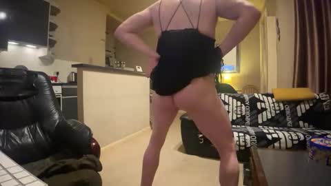 Vivacious Valentine online show from 16, 2, 2025