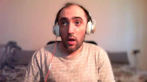Snapshot of bentish chatting on 15, 7, 2026 bentish online show from 15, 7, 2026