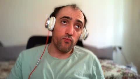 Snapshot of bentish chatting on 27, 7, 2026 bentish online show from 27, 7, 2026