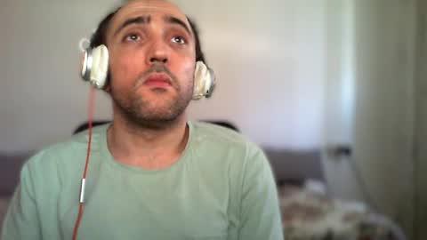 Snapshot of bentish chatting on 28, 7, 2026 bentish online show from 28, 7, 2026