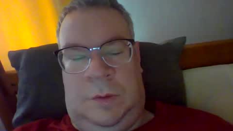 Snapshot of bentre2022 chatting on 18, 7, 2026 SimonJones2000 online show from 18, 7, 2026