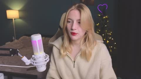 Snapshot of benty_bunny chatting on 26, 12, 2024 Alice online show from 26, 12, 2024