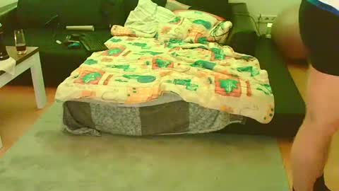 Snapshot of benutzmich0800 chatting on 24, 12, 2024 Benutzmich0800 online show from 24, 12, 2024