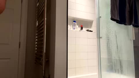 benz10001 online show from 10, 2, 2026