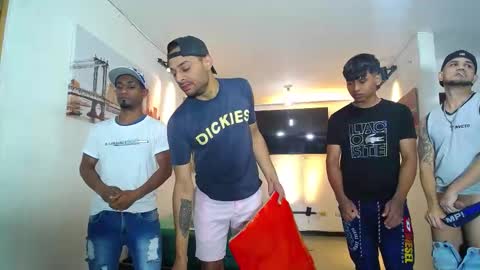 benz boys online show from 8, 2, 2026