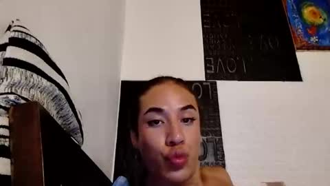 Snapshot of berenice_i chatting on 1, 5, 2026 berenice_i online show from 1, 5, 2026
