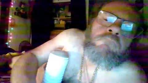 Snapshot of bergeeric1970 chatting on 16, 4, 2026 bergeeric1970 online show from 16, 4, 2026