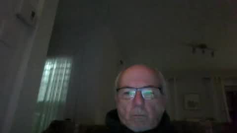 Snapshot of bernard1102 chatting on 10, 3, 2025 bernard1102 online show from 10, 3, 2025
