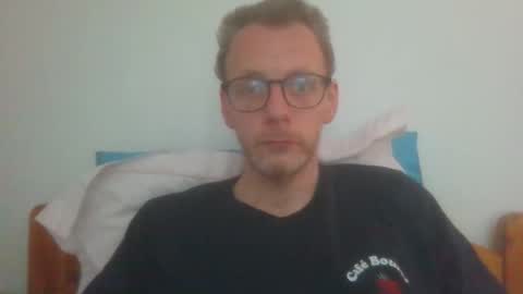 Snapshot of bernie484237 chatting on 21, 5, 2026 Bernie online show from 21, 5, 2026