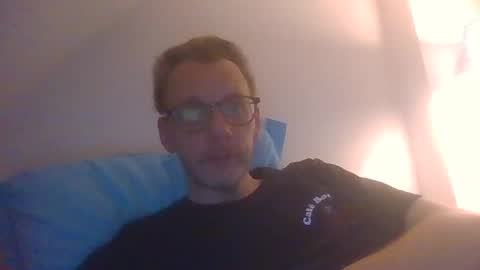 Snapshot of bernie484237 chatting on 31, 5, 2026 Bernie online show from 31, 5, 2026