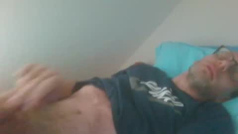 Snapshot of bernie484237 chatting on 6, 6, 2026 Bernie online show from 6, 6, 2026