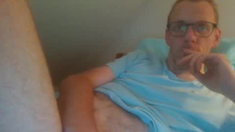 Snapshot of bernie484237 chatting on 7, 7, 2026 Bernie online show from 7, 7, 2026