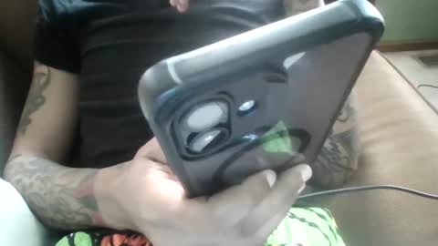 Snapshot of bertdollaz757 chatting on 30, 4, 2026 ToxicPipe757 online show from 30, 4, 2026