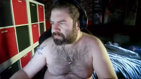 Snapshot of bertirally15 chatting on 7, 4, 2026 bertirally15 online show from 7, 4, 2026