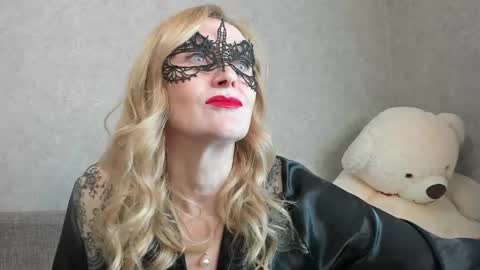 best__angelica online show from 5, 4, 2026