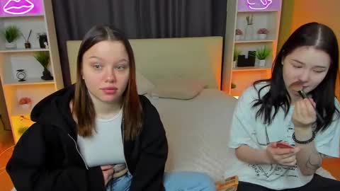 Danny and Kira online show from 3, 3, 2025