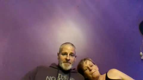 Snapshot of bestredinbed chatting on 16, 4, 2026 bestredinbed online show from 16, 4, 2026