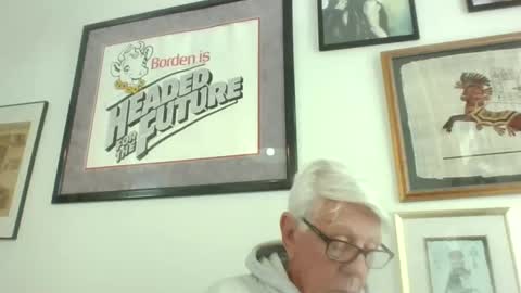 Snapshot of bestshot1951 chatting on 30, 4, 2026 bestshot1951 online show from 30, 4, 2026