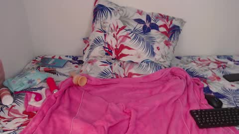 Bethany  bigtits4s room online show from 23, 12, 2024