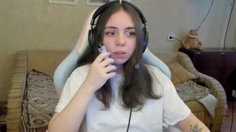 Snapshot of bethany_tease chatting on 3, 3, 2026 bethany_tease online show from 3, 3, 2026