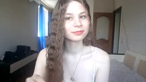 Snapshot of bethkallberg chatting on 18, 6, 2026 Leila online show from 18, 6, 2026