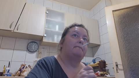 Snapshot of bethnorth chatting on 23, 9, 2025 bethnorth online show from 23, 9, 2025