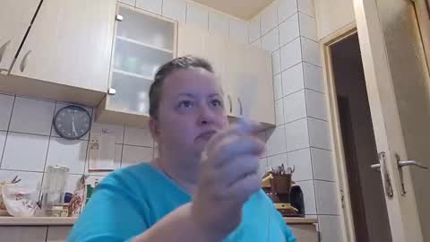 Snapshot of bethnorth chatting on 20, 10, 2025 bethnorth online show from 20, 10, 2025