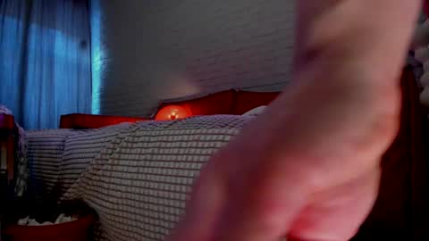 Snapshot of betty_buns chatting on 24, 4, 2026 Kami online show from 24, 4, 2026