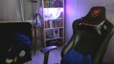 Snapshot of beverly_yay chatting on 8, 5, 2026 beverly_yay online show from 8, 5, 2026