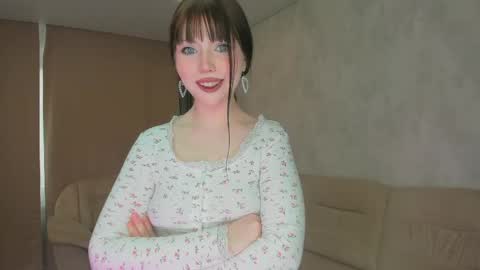 Snapshot of beverlyvegas chatting on 13, 5, 2026 Jany online show from 13, 5, 2026