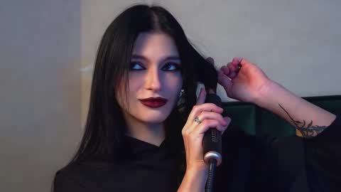 Beverly online show from 18, 2, 2026