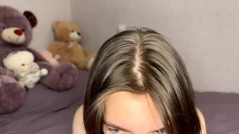 Bella online show from 13, 4, 2026