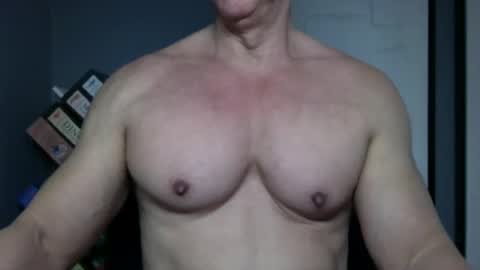 BGDKMUSCLEGUY - SELECTED BY CHATURBATE AS A TOP BROADCASTER FOR 2023 online show from 20, 10, 2025