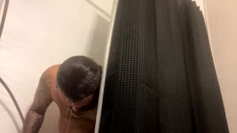 Snapshot of bgonzo_1118 chatting on 9, 11, 2025 bgonzo_1118 online show from 9, 11, 2025